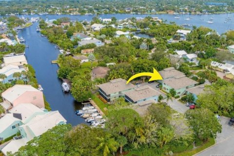 Condominio en venta en Stuart, Florida, 2 dormitorios, 147.53 m2 № 2154410 - foto 2