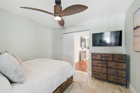Condominio en venta en Stuart, Florida, 2 dormitorios, 147.53 m2 № 2154410 - foto 12