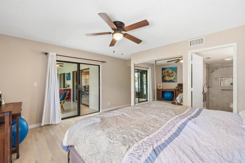 Condo in Boynton Beach, Florida, 3 bedrooms № 2172156 - photo 15