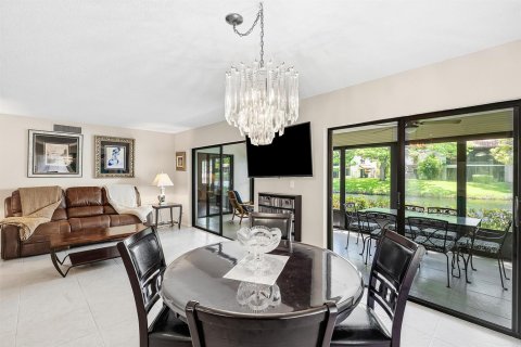 Condo in Boynton Beach, Florida, 3 bedrooms № 2172156 - photo 5