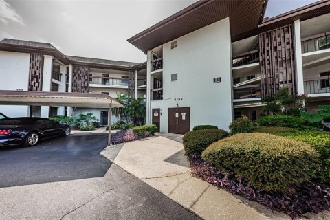 Condo in New Port Richey, Florida, 2 bedrooms  № 1680708 - photo 8