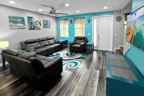 Townhouse in Cooper City, Florida 3 bedrooms, 123.93 sq.m. № 1819854 - photo 5