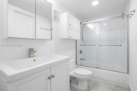 Adosado en alquiler en Key Biscayne, Florida, 2 dormitorios, 81.29 m2 № 1956315 - foto 22