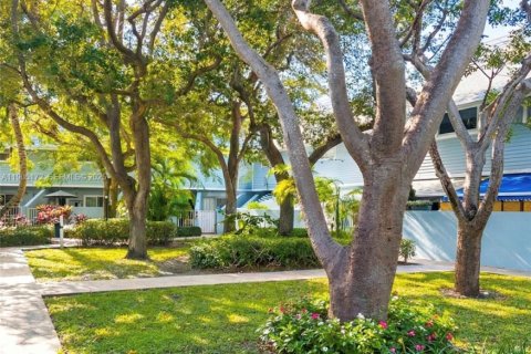 Adosado en alquiler en Key Biscayne, Florida, 2 dormitorios, 81.29 m2 № 1956315 - foto 29