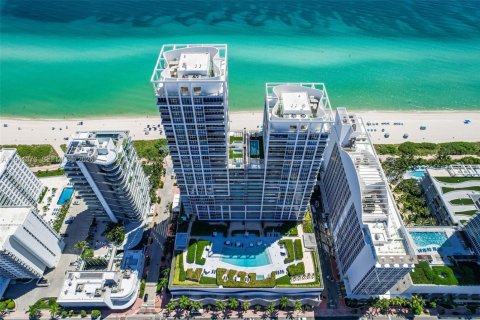 Condo à Miami Beach, Floride, 3 chambres  № 2080059