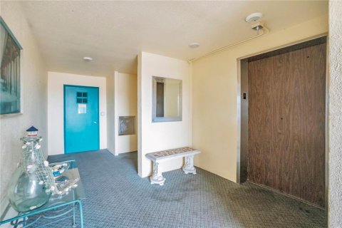 Copropriété à vendre à Gulfport, Floride: 2 chambres, 104.05 m2 № 2149583 - photo 3