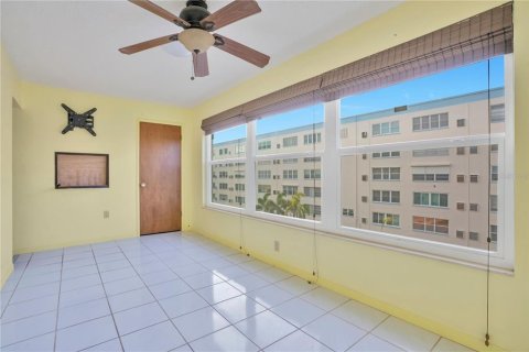 Copropriété à vendre à Gulfport, Floride: 2 chambres, 104.05 m2 № 2149583 - photo 17