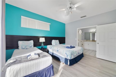 Casa en venta en Kissimmee, Florida, 4 dormitorios, 158.03 m2 № 1916686 - foto 15