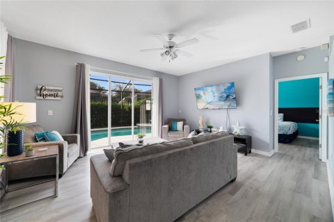 Casa en venta en Kissimmee, Florida, 4 dormitorios, 158.03 m2 № 1916686 - foto 10