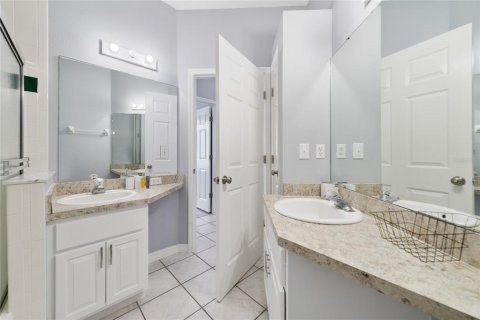 Casa en venta en Kissimmee, Florida, 4 dormitorios, 158.03 m2 № 1916686 - foto 27
