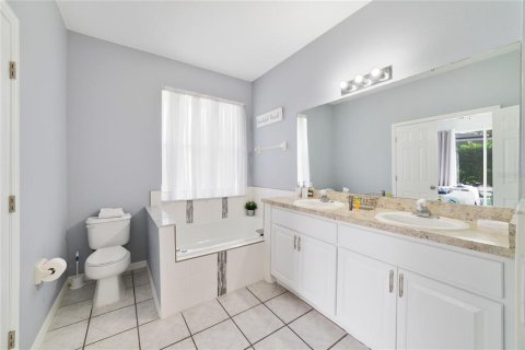 Casa en venta en Kissimmee, Florida, 4 dormitorios, 158.03 m2 № 1916686 - foto 17