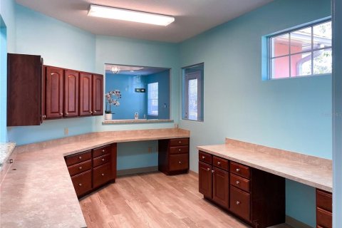Commercial property in Orlando, Florida 488.29 sq.m. № 2104296 - photo 18