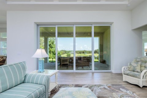 Casa en venta en Dade City, Florida, 3 dormitorios, 297.47 m2 № 1914548 - foto 12