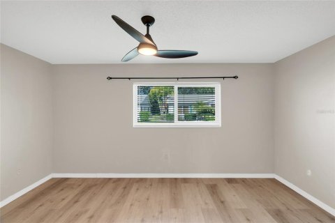 Copropriété à louer à Bradenton, Floride: 2 chambres, 80.36 m2 № 2381011 - photo 12