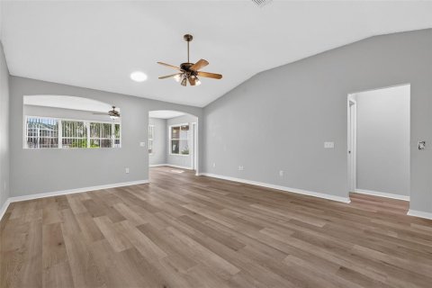 Villa ou maison à vendre à The Villages, Floride: 3 chambres, 157.38 m2 № 2209580 - photo 6