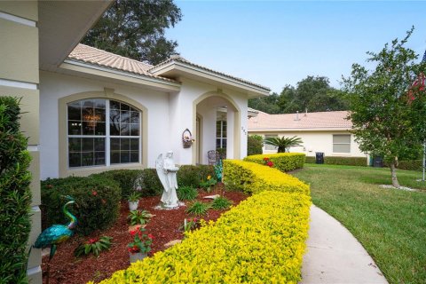 House in Winter Haven, Florida 3 bedrooms, 179.02 sq.m. № 1899601 - photo 4