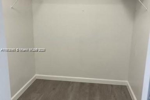 Condominio en venta en North Miami Beach, Florida, 2 dormitorios, 112.69 m2 № 2034474 - foto 8