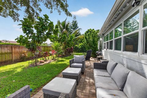 Villa ou maison à vendre à Delray Beach, Floride: 2 chambres, 159.42 m2 № 2428052 - photo 24