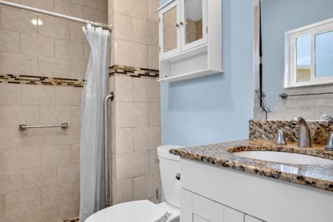 Villa ou maison à vendre à Delray Beach, Floride: 2 chambres, 159.42 m2 № 2428052 - photo 16