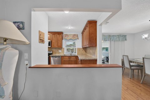 Villa ou maison à vendre à Delray Beach, Floride: 2 chambres, 159.42 m2 № 2428052 - photo 8