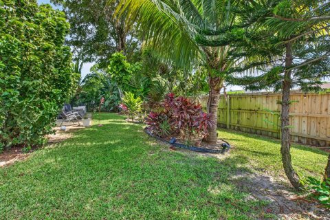 Villa ou maison à vendre à Delray Beach, Floride: 2 chambres, 159.42 m2 № 2428052 - photo 29