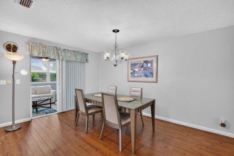 Villa ou maison à vendre à Delray Beach, Floride: 2 chambres, 159.42 m2 № 2428052 - photo 7
