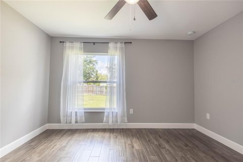 House in Mulberry, Florida 4 bedrooms, 173.54 sq.m. № 1915243 - photo 18