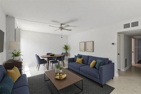 Купить кондоминиум в Нокомис, Флорида 9 комнат, 99.13м2, № 1622394 - фото 10
