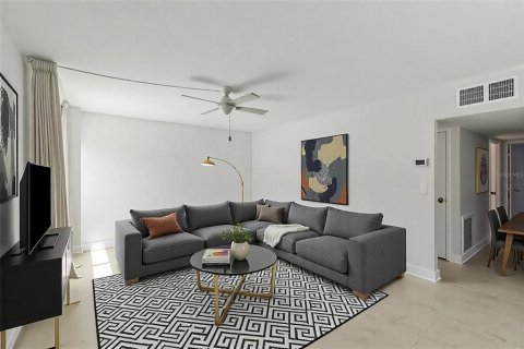 Купить кондоминиум в Нокомис, Флорида 9 комнат, 99.13м2, № 1622394 - фото 9