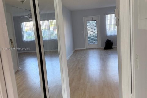 Condominio en alquiler en Boca Raton, Florida, 1 dormitorio, 68.56 m2 № 1939304 - foto 12