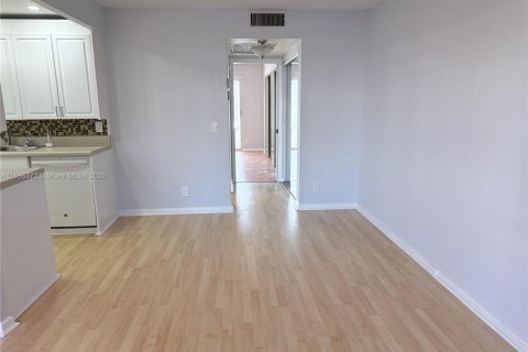 Condominio en alquiler en Boca Raton, Florida, 1 dormitorio, 68.56 m2 № 1939304 - foto 20