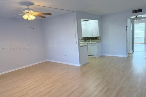 Condominio en alquiler en Boca Raton, Florida, 1 dormitorio, 68.56 m2 № 1939304 - foto 18