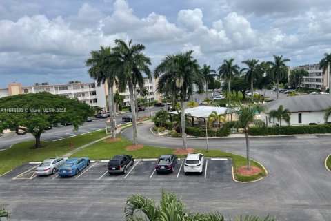 Condominio en alquiler en Boca Raton, Florida, 1 dormitorio, 68.56 m2 № 1939304 - foto 4