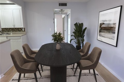 Condominio en alquiler en Boca Raton, Florida, 1 dormitorio, 68.56 m2 № 1939304 - foto 19