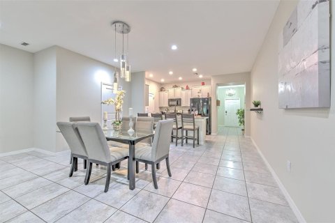 Adosado en venta en Riverview, Florida, 3 dormitorios, 179.12 m2 № 1914189 - foto 10