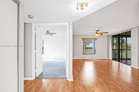 Copropriété à vendre à Coconut Creek, Floride: 2 chambres, 90.86 m2 № 2042164 - photo 16