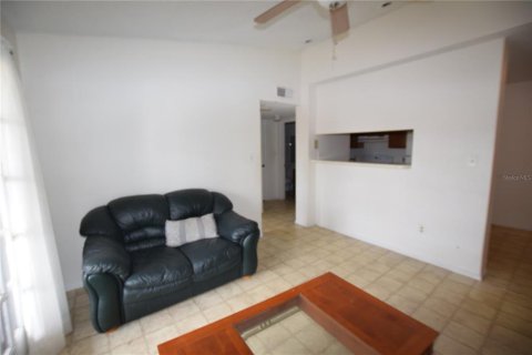 Condominio en alquiler en Orlando, Florida, 1 dormitorio, 65.03 m2 № 1906873 - foto 10