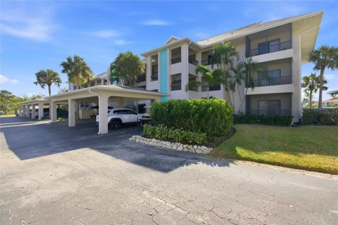 Copropriété à vendre à Punta Gorda, Floride: 2 chambres, 140.84 m2 № 2125576 - photo 28
