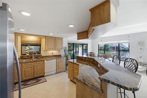 Copropriété à vendre à Punta Gorda, Floride: 2 chambres, 140.84 m2 № 2125576 - photo 3