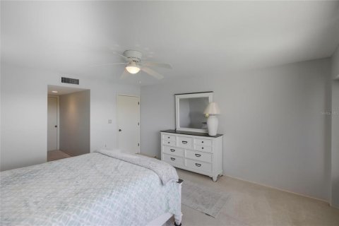 Copropriété à vendre à Punta Gorda, Floride: 2 chambres, 140.84 m2 № 2125576 - photo 17