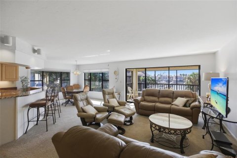Copropriété à vendre à Punta Gorda, Floride: 2 chambres, 140.84 m2 № 2125576 - photo 8