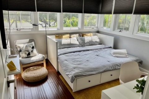 House in Fort Lauderdale, Florida 3 bedrooms, 180.42 sq.m. № 2049422 - photo 18
