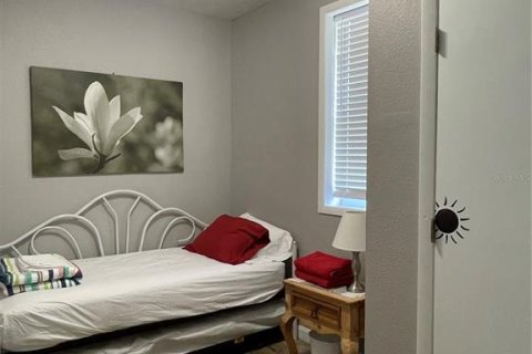 Villa ou maison à louer à Tampa, Floride: 3 chambres, 121.7 m2 № 2437294 - photo 11