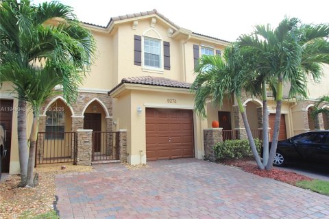 Таунхаус в Катлер-Бей, Флорида 3 спальни, 131.55м2 № 2005677