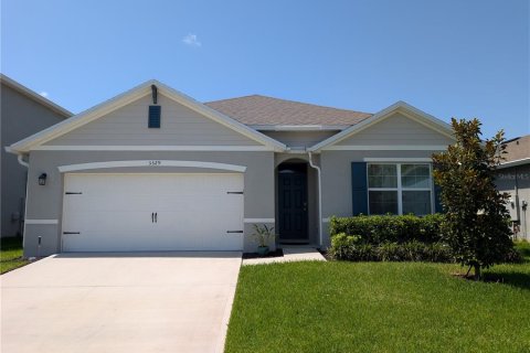 House in Sanford, Florida 4 bedrooms, 168.62 sq.m. № 2219718