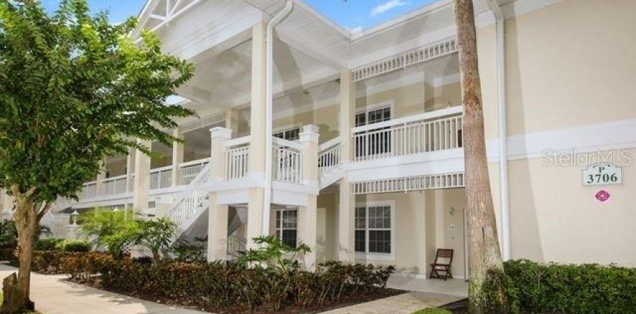 House in Bradenton, Florida 3 bedrooms, 133.69 sq.m. № 2213752