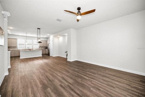 Adosado en venta en Tampa, Florida, 2 dormitorios, 177.44 m2 № 1827376 - foto 8