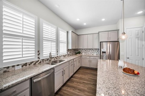 Adosado en venta en Tampa, Florida, 2 dormitorios, 177.44 m2 № 1827376 - foto 13