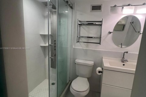 Condo in Hollywood, Florida  № 1961629 - photo 27