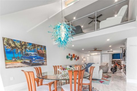 Condominio en venta en Clearwater, Florida, 3 dormitorios, 240.99 m2 № 1587442 - foto 13
